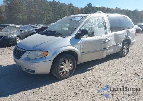 2006 Chrysler Town & Country Touring from USA, damaged, VIN 2A4GP54L36R911377